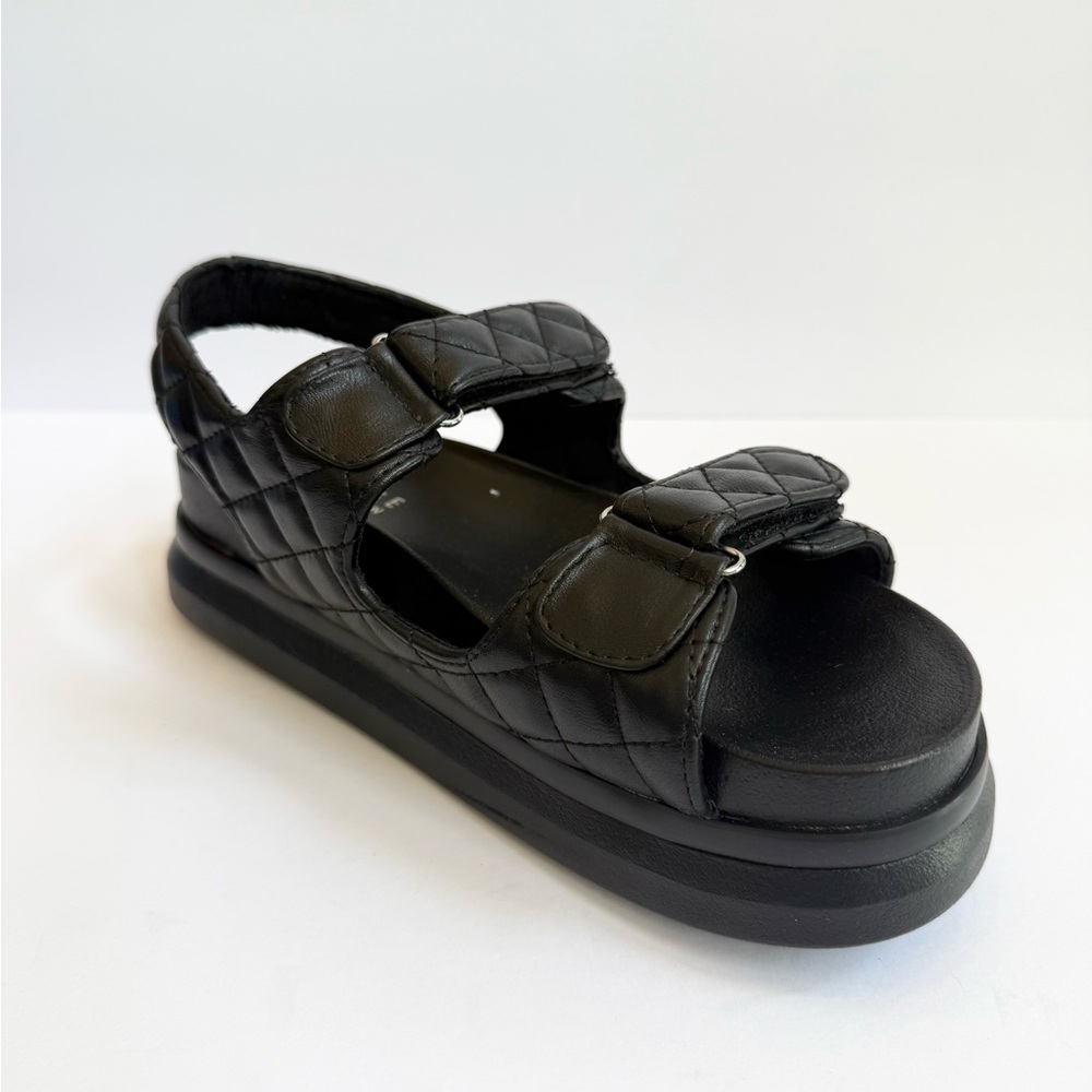 Journee Collection Women's Debby Sandals Size 9.5 Brand New In‎ Box!